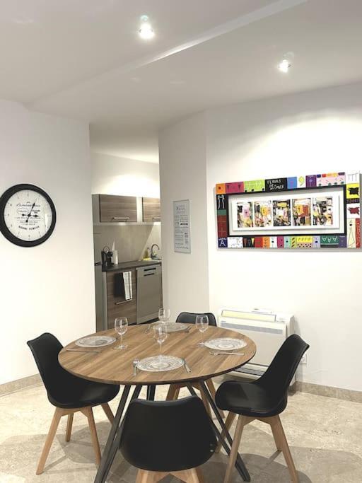 נים Appartement Centre Ville - Parking Prive - Wifi מראה חיצוני תמונה